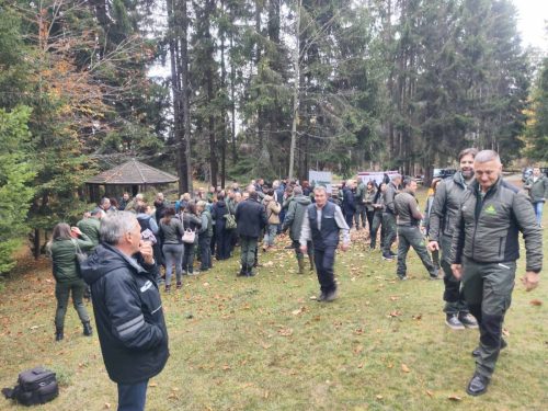 4 (1) (1) (1) (1) (1) (1) (1) (1)